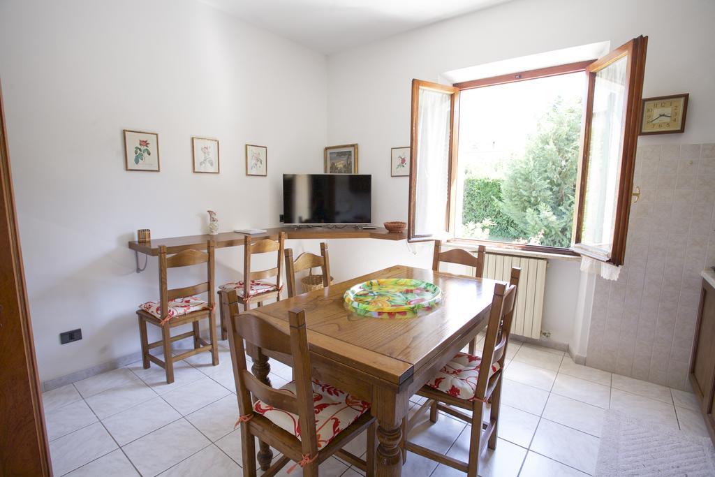 Villa Leo Portoferraio Szoba fotó